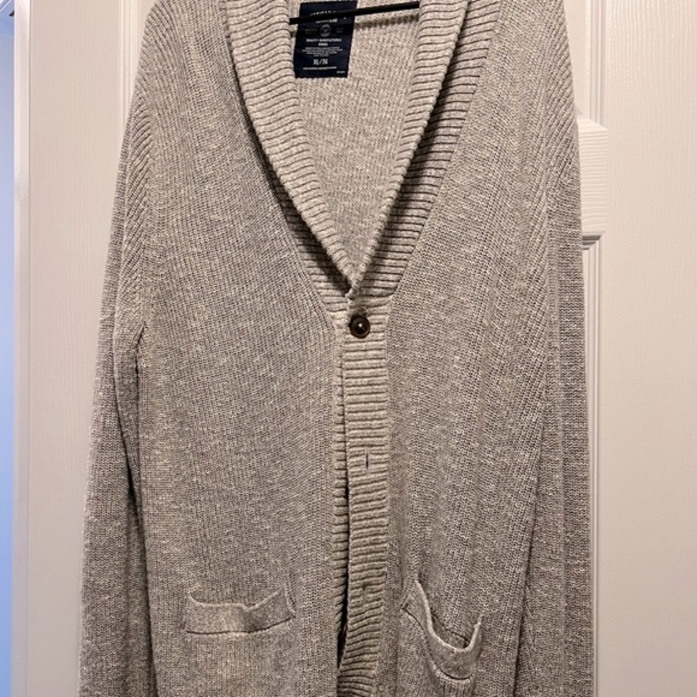 Men’s American Eagle Button Cardigan
